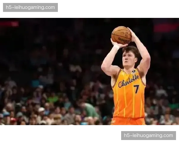 克努佩尔命中273记三分 成史上首位新秀三分王 克努佩尔命中273记三分 成史上首位新秀三分王